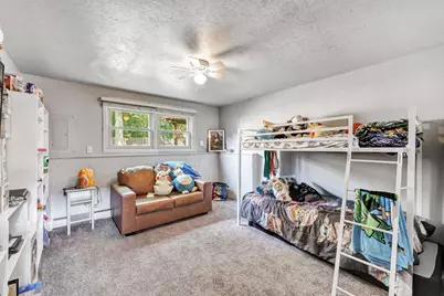 2526 Dunbar Lane, Green Bay, WI 54304 - Photo 16