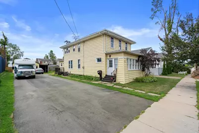 513 2nd Street, Menasha, WI 54952 - Photo 2