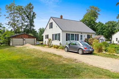 113 N Elm Avenue, Gillett, WI 54124 - Photo 4