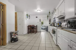 1227 Porlier St, Green Bay, WI 54301 - Photo 12
