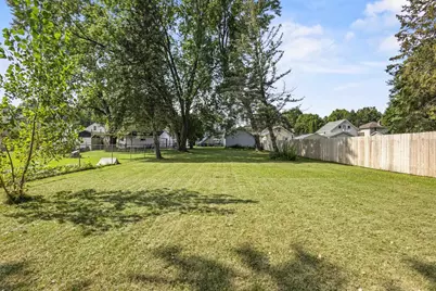 1227 Porlier Street, Green Bay, WI 54301 - Photo 48