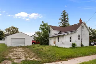 203 N Eighth St, De Pere, WI 54115 - Photo 16