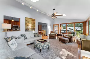 601 Brevoort Ln, Green Bay, WI 54301 - Photo 16