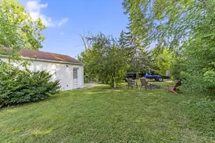 1219 Witzel Ave, Oshkosh, WI 54902 - Photo 24