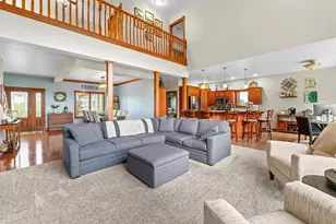 W5412 Bowe Ln, Fond du Lac, WI 54937 - Photo 6