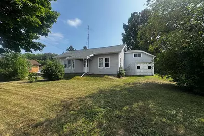 1601 Dewey Street, Manitowoc, WI 54220 - Photo 1