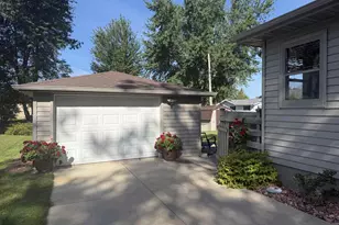 1033 S Cleveland St, Shawano, WI 54166 - Photo 28