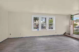 208 N Superior St, De Pere, WI 54115 - Photo 6