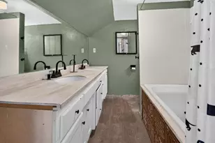 208 N Superior St, De Pere, WI 54115 - Photo 2