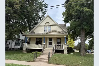 922 Merritt Avenue, Oshkosh, WI 54901 - Photo 1