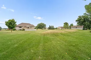 2855 Freedom Rd, De Pere, WI 54115 - Photo 52