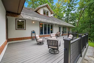 255 Traders Point Ln, Green Bay, WI 54302 - Photo 12
