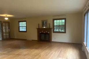 1222 S Park Ave, Neenah, WI 54952 - Photo 10