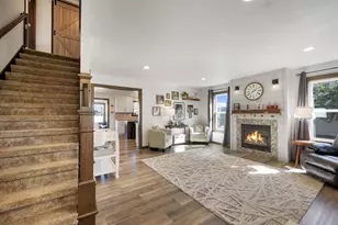 316 Hidden Creek Trail, Green Bay, WI 54303 - Photo 2