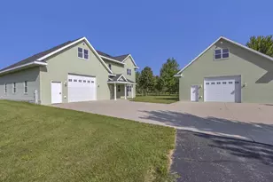 W4231 Laurel Ln, Fond du Lac, WI 54937 - Photo 26