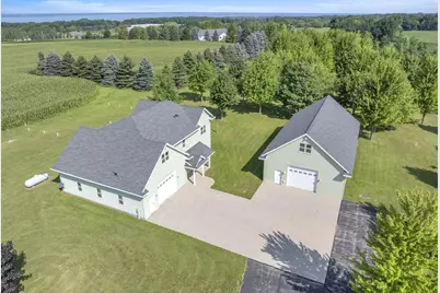 W4231 Laurel Lane, Fond du Lac, WI 54937 - Photo 2