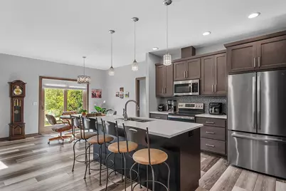 2584 Farmington Way, Suamico, WI 54313 - Photo 4