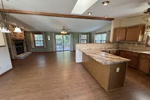 E846 Arrowhead Dr, Waupaca, WI 54981 - Photo 8