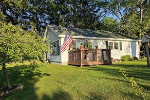 705 E Alfred St, Weyauwega, WI 54983 - Photo 4