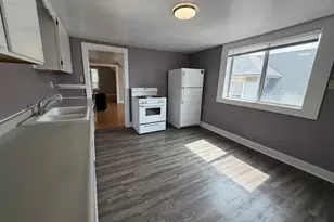 518 12th St, Green Bay, WI 54303 - Photo 18