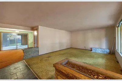 1669 Forest Glen Drive, Green Bay, WI 54304 - Photo 4