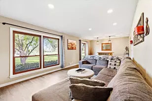 N7104 Leonard Dr, Fond du Lac, WI 54935 - Photo 2