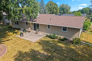 842 Fribourg St, De Pere, WI 54115 - Photo 36