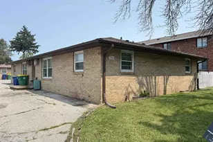 2241 Imperial Ln, Green Bay, WI 54302 - Photo 1