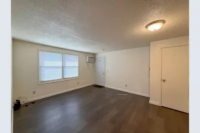 2241 Imperial Lane, Green Bay, WI 54302 - Photo 6
