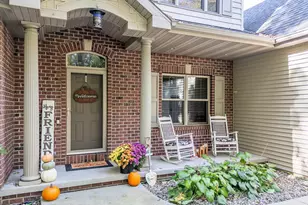 N3839 Woodfield Ln, New London, WI 54961 - Photo 6