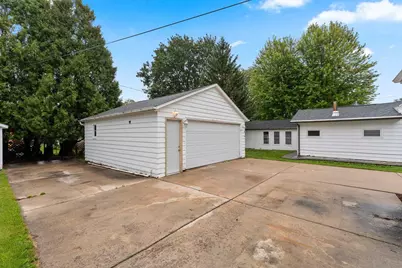 1256 Marian Lane, Green Bay, WI 54304 - Photo 44