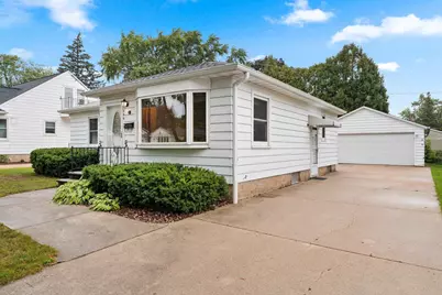 1256 Marian Lane, Green Bay, WI 54304 - Photo 2
