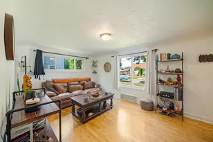 614 Kaukauna St, Kaukauna, WI 54130 - Photo 2