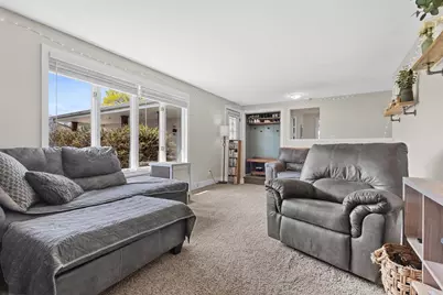 546 E Coolidge Avenue, Appleton, WI 54915 - Photo 6