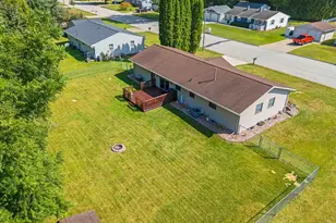 1307 Sunray Ln, Green Bay, WI 54313 - Photo 40