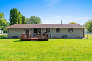 1307 Sunray Ln, Green Bay, WI 54313 - Photo 44