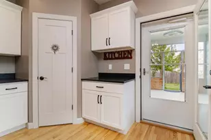 304 Spencer St, Green Bay, WI 54303 - Photo 14
