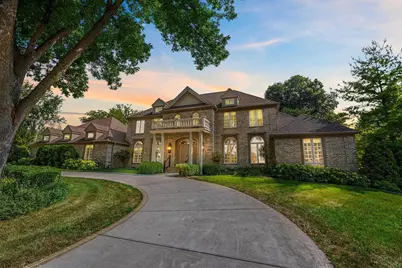 3103 Stanton Court, Green Bay, WI 54301 - Photo 2