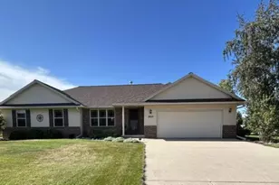 3652 S Ridge Rd, De Pere, WI 54115 - Photo 2