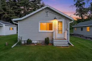 W6070 N Bay Cir, Shawano, WI 54166 - Photo 6