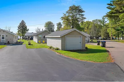 W6070 N Bay Circle, Shawano, WI 54166 - Photo 16