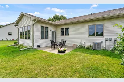 1912 E Sylvan Avenue, Appleton, WI 54915 - Photo 34