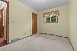 2613 S Jason Dr, Appleton, WI 54915 - Photo 16