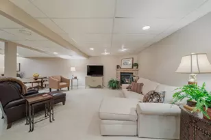 1794 Garnet Ct, Menasha, WI 54952 - Photo 34