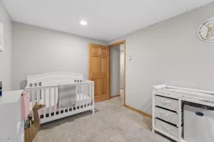 1029 Highland Park Rd, Neenah, WI 54956 - Photo 34