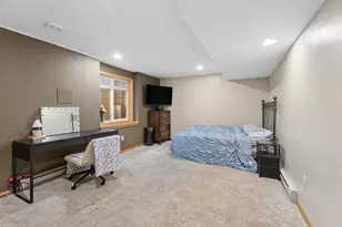 1029 Highland Park Rd, Neenah, WI 54956 - Photo 30