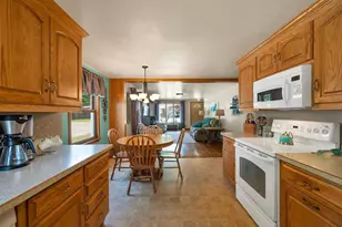 206 Bader St, Green Bay, WI 54302 - Photo 12