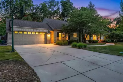 938 Hickory Avenue, De Pere, WI 54115 - Photo 2