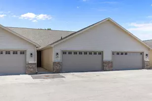 2157 Royal Crest Cir, Green Bay, WI 54311 - Photo 2