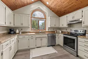 2238 Woodlawn Ln, Appleton, WI 54914 - Photo 18